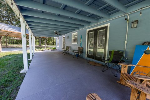 House in Chiefland, Florida 4 bedrooms, 188.41 sq.m. № 1894448 - photo 11