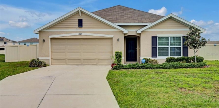 Villa ou maison à Plant City, Floride 4 chambres, 171.5 m2 № 2224730