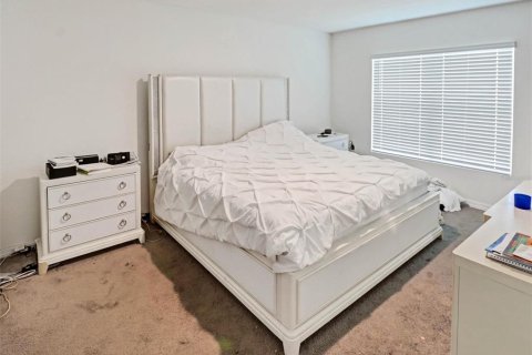 Villa ou maison à vendre à Plant City, Floride: 4 chambres, 171.5 m2 № 2224730 - photo 12