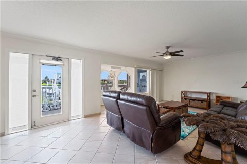 Condominio en alquiler en Indian Shores, Florida, 2 dormitorios, 104.05 m2 № 1802376 - foto 19