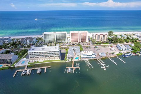 Condominio en alquiler en Indian Shores, Florida, 2 dormitorios, 104.05 m2 № 1802376 - foto 5