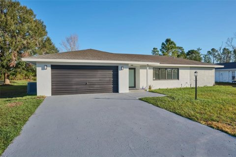 Casa en alquiler en Indian lake estates, Florida, 3 dormitorios, 151.34 m2 № 1651146 - foto 1