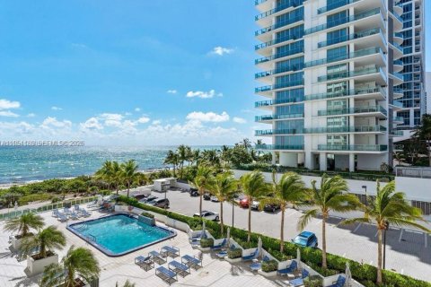 Снять в аренду кондоминиум в Майами-Бич, Флорида 1 спальня, 75.07м2, № 2008965 - фото 20