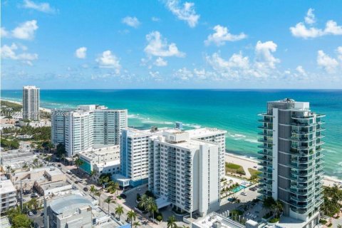 Снять в аренду кондоминиум в Майами-Бич, Флорида 1 спальня, 75.07м2, № 2008965 - фото 19