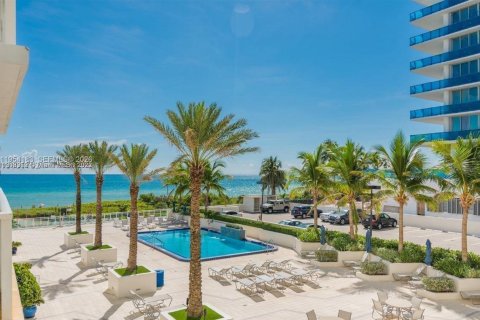 Кондоминиум с 1 спальней в Майами-Бич, Флорида № 2008965