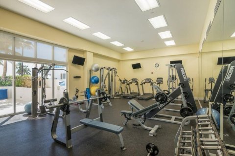 Снять в аренду кондоминиум в Майами-Бич, Флорида 1 спальня, 75.07м2, № 2008965 - фото 24