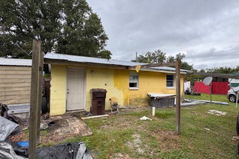 House in Mulberry, Florida 2 bedrooms, 66.89 sq.m. № 1780778 - photo 2