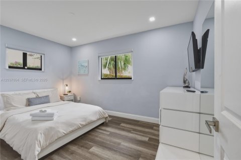 Villa ou maison à vendre à Miami, Floride: 4 chambres, 217.39 m2 № 2260285 - photo 25