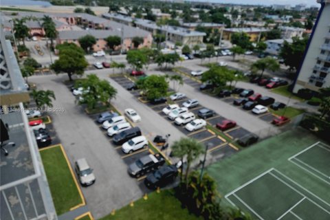 Снять в аренду кондоминиум в Майами, Флорида 2 спальни, 71.91м2, № 2006014 - фото 21