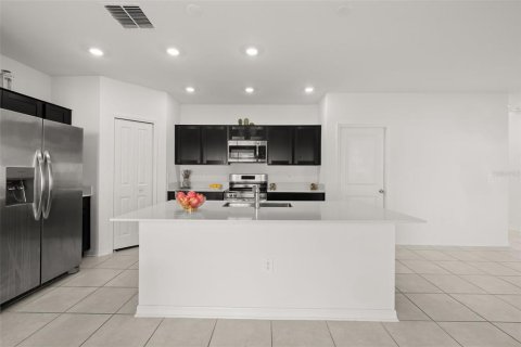 Villa ou maison à vendre à Winter Haven, Floride: 4 chambres, 179.58 m2 № 2337224 - photo 13