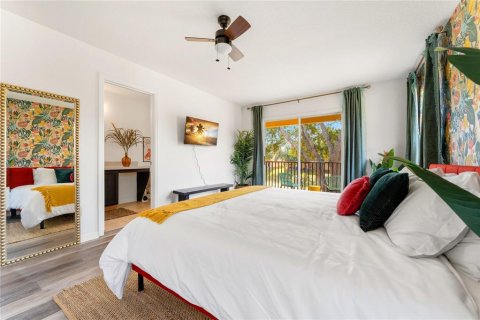 Townhouse in Davenport, Florida 4 bedrooms, 172.43 sq.m. № 1513422 - photo 14
