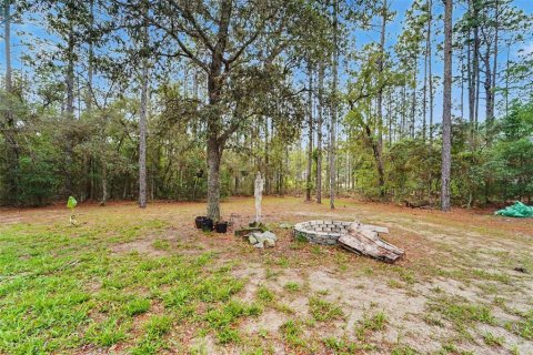 House in Citrus Springs, Florida 3 bedrooms, 173.17 sq.m. № 2226346 - photo 10