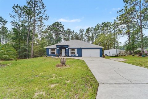 House in Citrus Springs, Florida 3 bedrooms, 173.17 sq.m. № 2226346