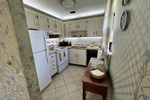Condominio en alquiler en Vero Beach, Florida, 1 dormitorio, 69.68 m2 № 1154427 - foto 1