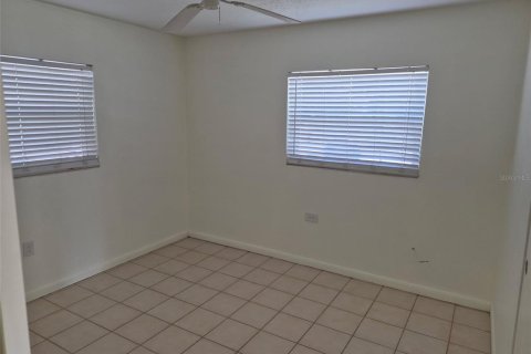 House in Hudson, Florida 2 bedrooms, 72.84 sq.m. № 2210973 - photo 7
