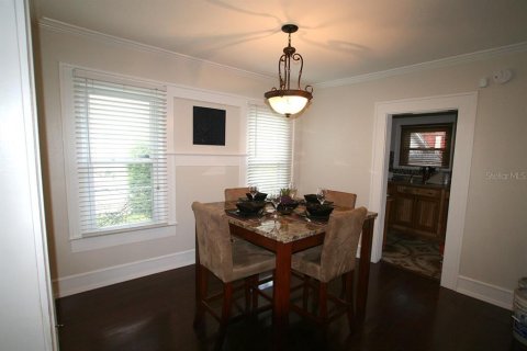 House in Orlando, Florida 3 bedrooms, 137.87 sq.m. № 2314117 - photo 15