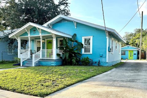 House in Orlando, Florida 3 bedrooms, 137.87 sq.m. № 2314117 - photo 2