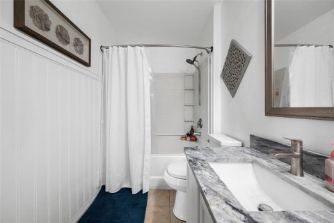 Casa en venta en Odessa, Florida, 4 dormitorios, 181.16 m2 № 2225844 - foto 22