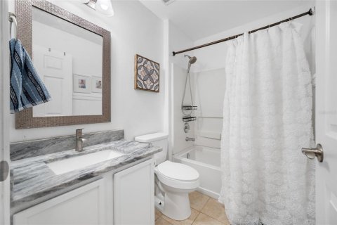 Casa en venta en Odessa, Florida, 4 dormitorios, 181.16 m2 № 2225844 - foto 26