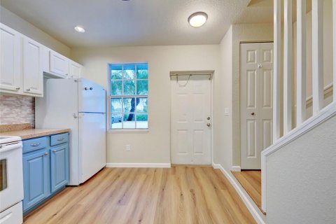 Touwnhouse à vendre à Punta Gorda, Floride: 2 chambres, 102.75 m2 № 2116965 - photo 7