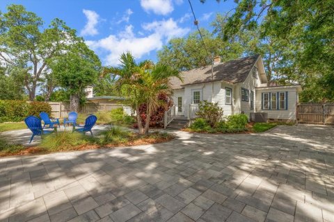 House in Clearwater, Florida 4 bedrooms, 180.6 sq.m. № 1643107 - photo 23