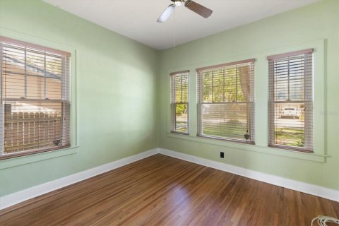 House in Clearwater, Florida 4 bedrooms, 180.6 sq.m. № 1643107 - photo 12