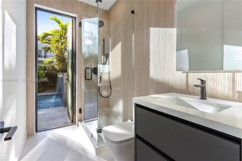 Купить таунхаус в Майами, Флорида 7 комнат, 246.66м2, № 2047473 - фото 6