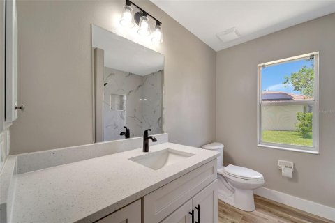 Villa ou maison à vendre à Venice, Floride: 3 chambres, 193.89 m2 № 1677094 - photo 26