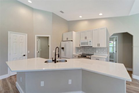 Villa ou maison à vendre à Venice, Floride: 3 chambres, 193.89 m2 № 1677094 - photo 14