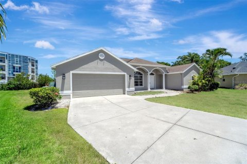 Villa ou maison à vendre à Venice, Floride: 3 chambres, 193.89 m2 № 1677094 - photo 2