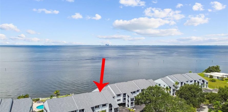 Condo in Ruskin, Florida, 2 bedrooms  № 1879714