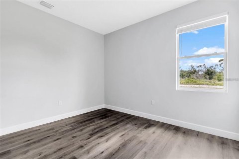 Apartment in Port Charlotte, Florida 3 bedrooms, 128.11 sq.m. № 1723140 - photo 13