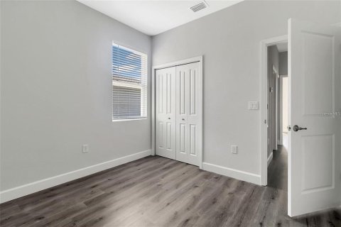Apartment in Port Charlotte, Florida 3 bedrooms, 128.11 sq.m. № 1723140 - photo 6