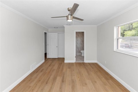 House in Orlando, Florida 3 bedrooms, 143.53 sq.m. № 2237366 - photo 14