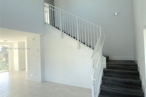 Touwnhouse à louer à Hollywood, Floride: 3 chambres № 1999620 - photo 10