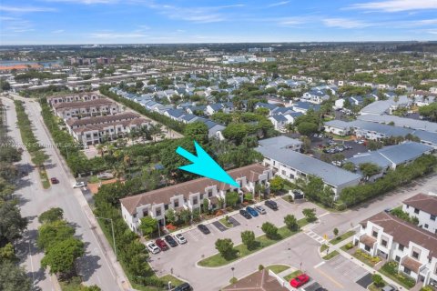 Townhouse in Miami, Florida 3 bedrooms, 122.63 sq.m. № 1952991 - photo 24