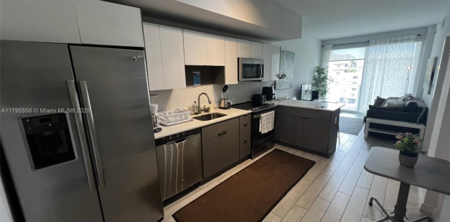 Condo à Miami, Floride, 1 chambre № 1860904