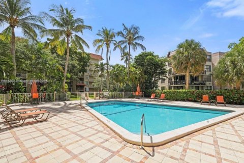 Copropriété à louer à Miami, Floride: 2 chambres, 116.41 m2 № 1963746 - photo 14