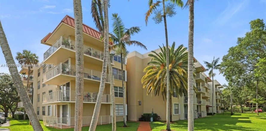 Condo à Miami, Floride, 2 chambres  № 1963746