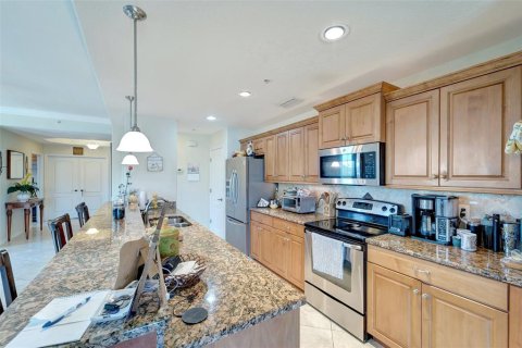 Condo in Venice, Florida, 2 bedrooms  № 1807019 - photo 11
