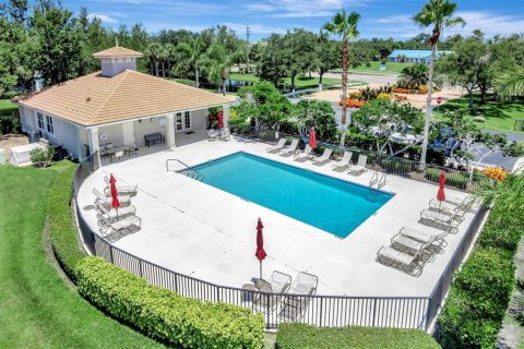 Condo in Venice, Florida, 2 bedrooms  № 1807019 - photo 4