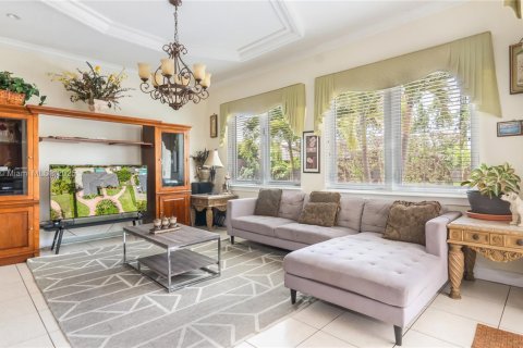 Casa en venta en Palmetto Bay, Florida, 4 dormitorios, 249.44 m2 № 1784215 - foto 15