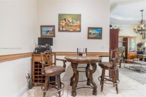 Casa en venta en Palmetto Bay, Florida, 4 dormitorios, 249.44 m2 № 1784215 - foto 9