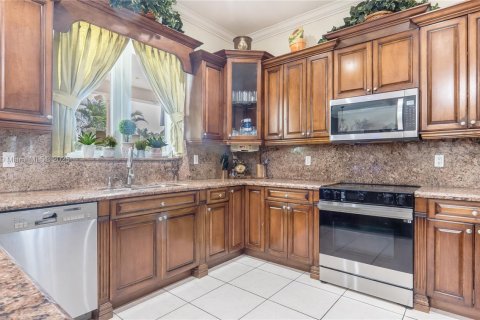 Casa en venta en Palmetto Bay, Florida, 4 dormitorios, 249.44 m2 № 1784215 - foto 12