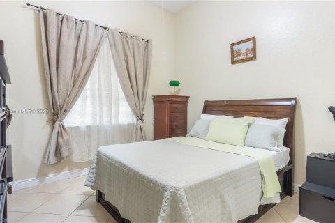 Casa en venta en Palmetto Bay, Florida, 4 dormitorios, 249.44 m2 № 1784215 - foto 23