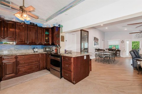 Купить виллу или дом в Дания-Бич, Флорида 3 комнаты, 204.38м2, № 2169847 - фото 12