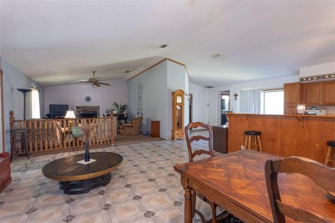 Casa en venta en Bunnell, Florida, 3 dormitorios, 241.55 m2 № 1562030 - foto 8