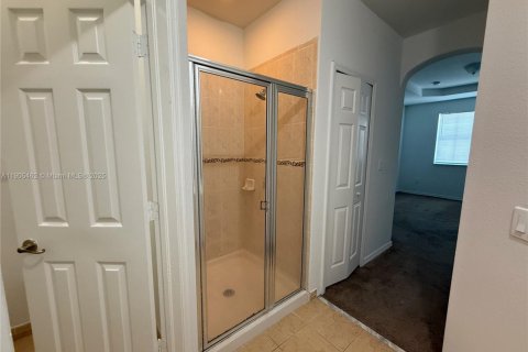 Adosado en alquiler en Miami, Florida, 4 dormitorios, 169.64 m2 № 2012593 - foto 14