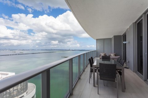 Condominio en venta en Miami, Florida, 2 dormitorios, 107.86 m2 № 2146404 - foto 5