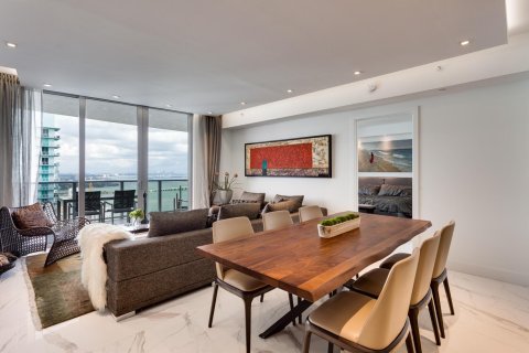 Condominio en venta en Miami, Florida, 2 dormitorios, 107.86 m2 № 2146404 - foto 3